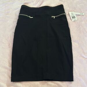 Black Pencil Skirt with Small Pockets